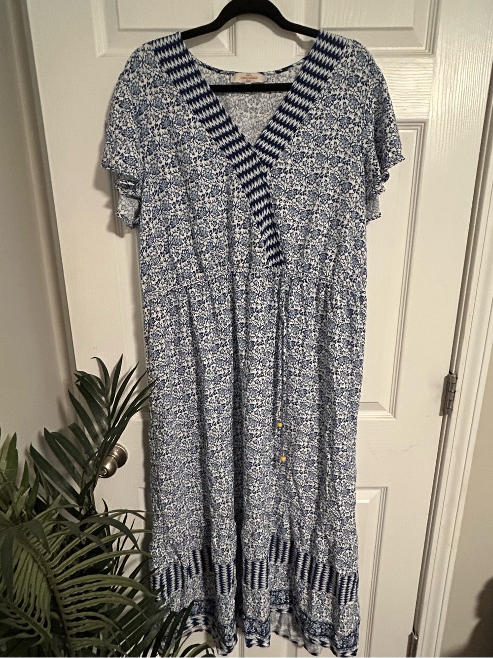 CASA CABANA 🐚 Blue floral V-Neck Maxi Dress coverup NWOT coastal beachy XXL